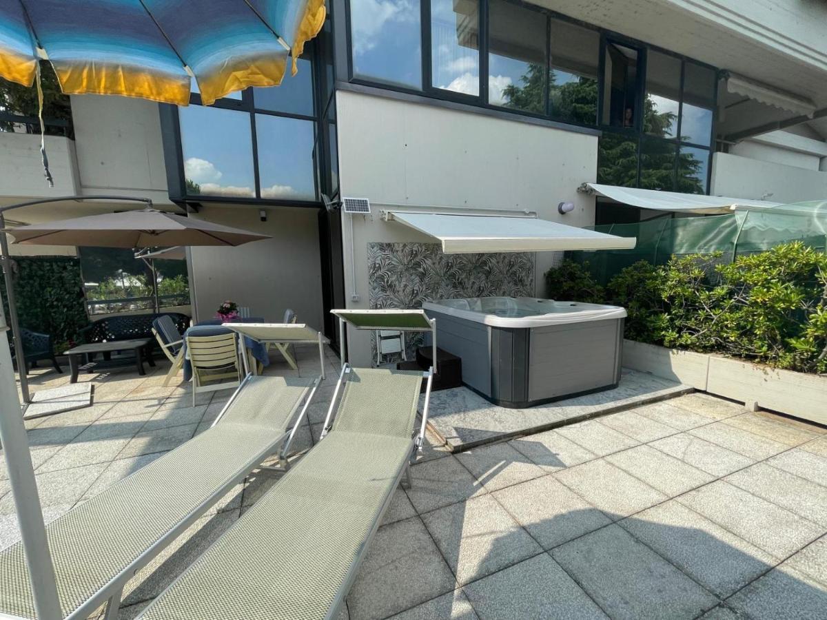 Garda Fantasy Paradise Silver O Gold Desenzano del Garda Exteriér fotografie